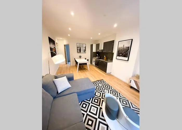 Boetiek Bel Appartement 40 M2 Apercu Mer A 350 M Des Plages Cannes