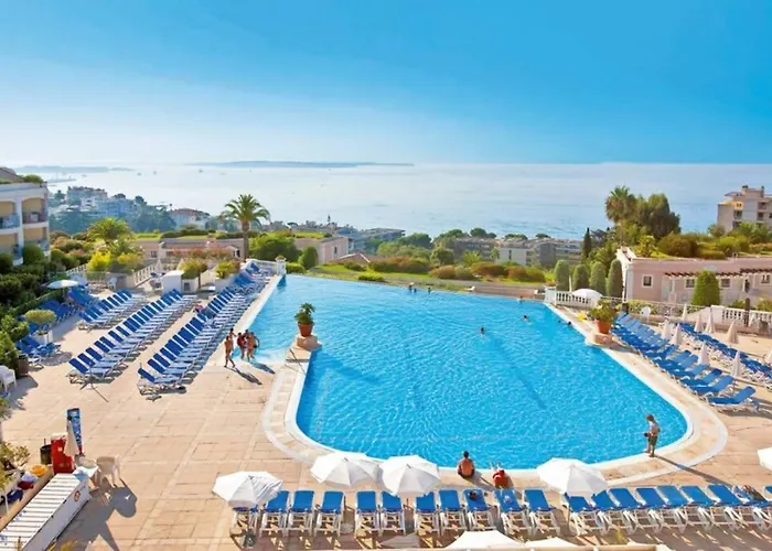 Appartement Lumineux dans Résidence avec Piscine Cannes