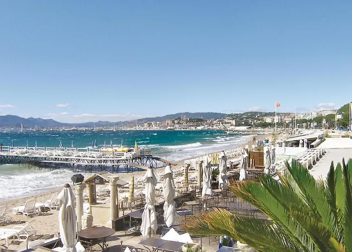 1 Bedroom Lovely Apartment In Cannes acceptant les animaux
