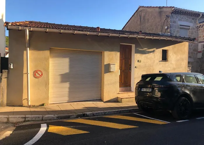 Maison Au Calme Avec Jardin Et Garage Proche Du Centre Et De La Mer Cannes