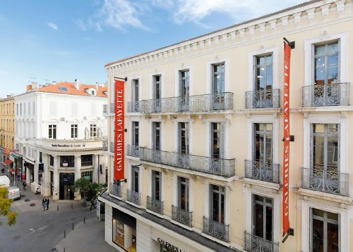 Studio N - Ascenseur - 2 Min Du Palais - Climatise Cannes