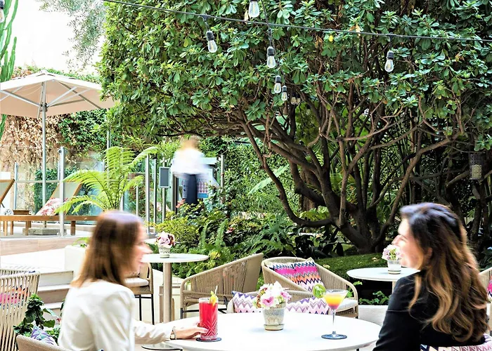 Hotel vicino a Médiathèque di Cannes